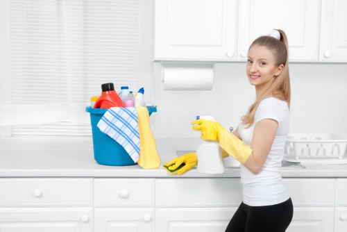End of tenancy and after-builders cleaning in N16